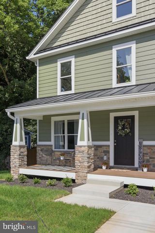 238 BLUE RIDGE AVE, Front Royal, VA 22630