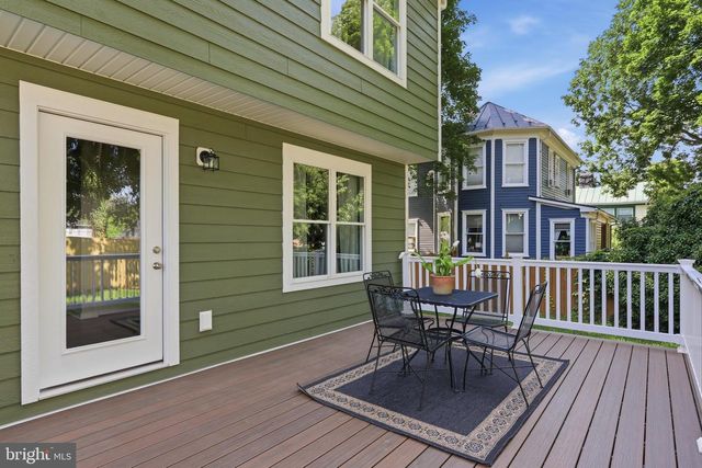 238 BLUE RIDGE AVE, Front Royal, VA 22630