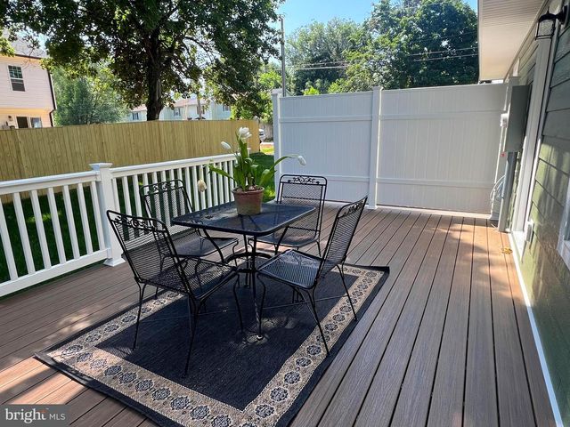 238 BLUE RIDGE AVE, Front Royal, VA 22630