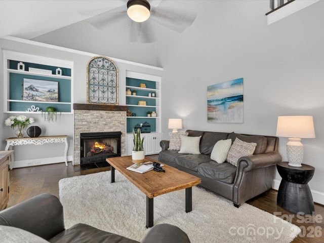 13446 Scanlan Way, Davidson, NC 28036