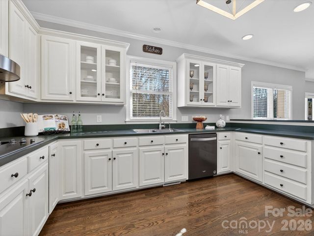 13446 Scanlan Way, Davidson, NC 28036