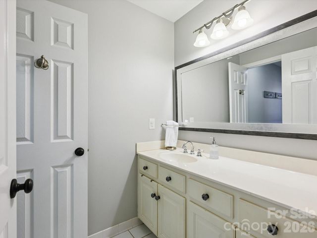 13446 Scanlan Way, Davidson, NC 28036