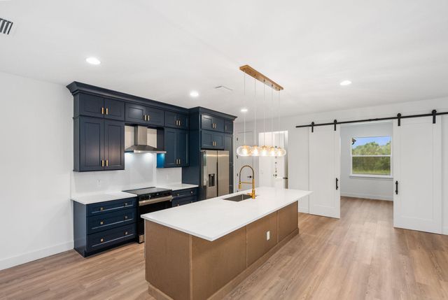 3113 Nighthawk Avenue, Palm Bay, FL 32908