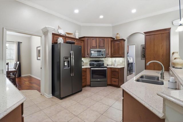 6 HEUCHERA COURT W, Homosassa, FL 34446