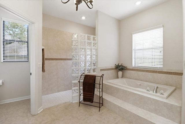 6 HEUCHERA COURT W, Homosassa, FL 34446
