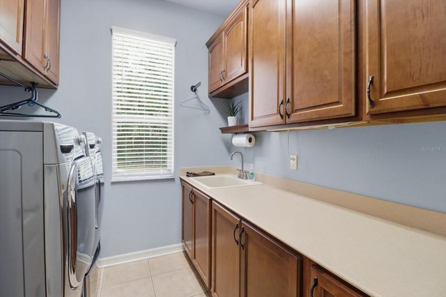 6 HEUCHERA COURT W, Homosassa, FL 34446