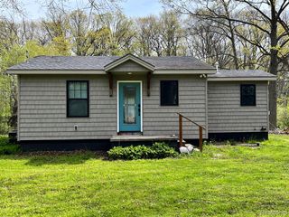 5036 Woodland Lane, East China, MI 48054