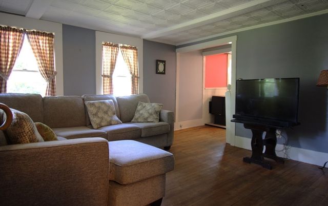 41 Worcester Street, Grafton, MA 01519