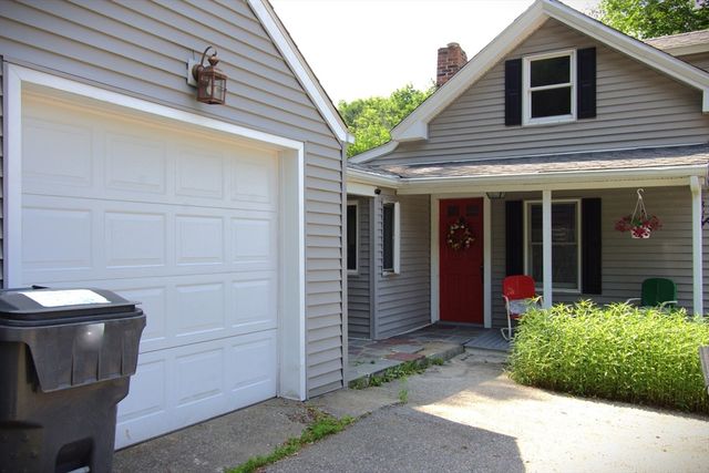 41 Worcester Street, Grafton, MA 01519