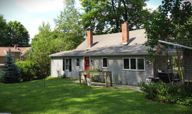 41 Worcester Street, Grafton, MA 01519