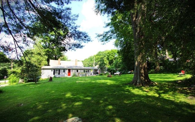 41 Worcester Street, Grafton, MA 01519