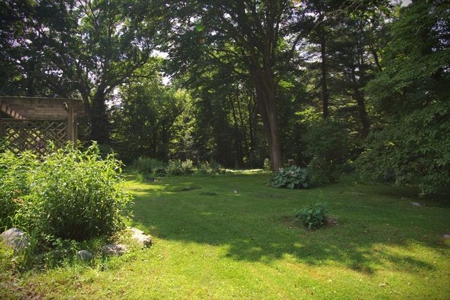 41 Worcester Street, Grafton, MA 01519