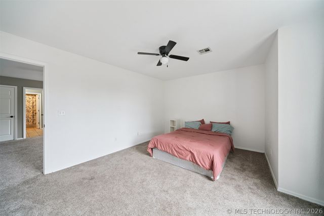 2909 W Oakland Street, Broken Arrow, OK 74012