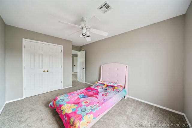 2909 W Oakland Street, Broken Arrow, OK 74012