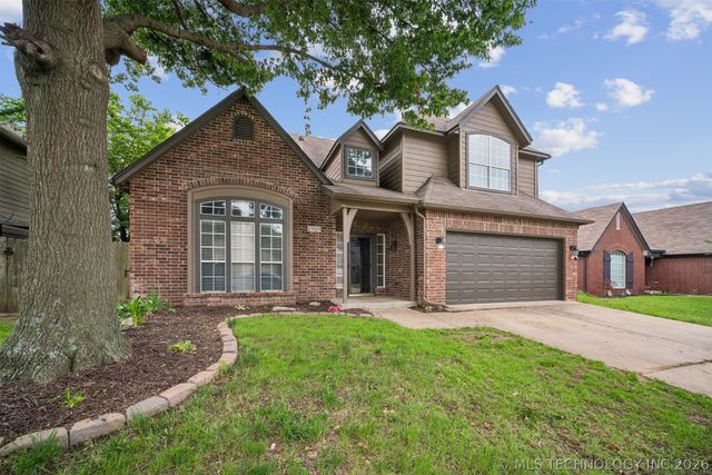 2909 W Oakland Street, Broken Arrow, OK 74012