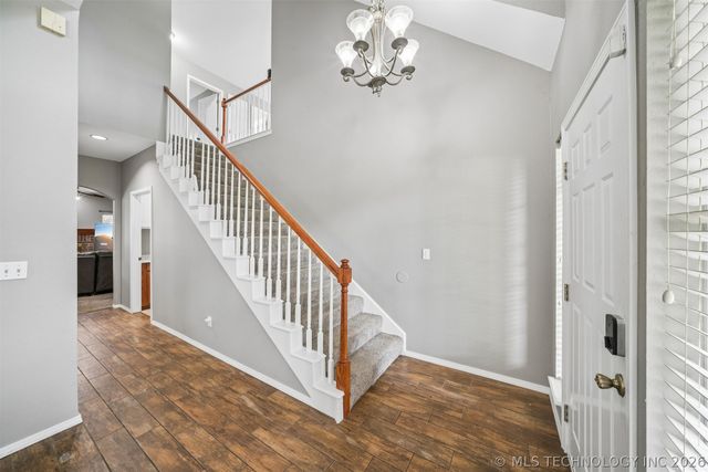 2909 W Oakland Street, Broken Arrow, OK 74012