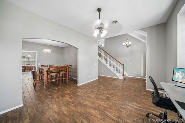 2909 W Oakland Street, Broken Arrow, OK 74012