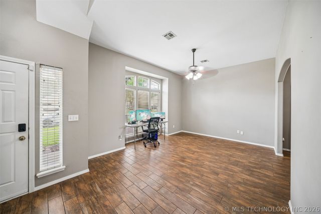 2909 W Oakland Street, Broken Arrow, OK 74012