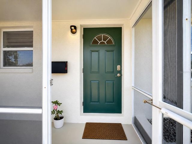 6299 34TH AVENUE N, St Petersburg, FL 33710