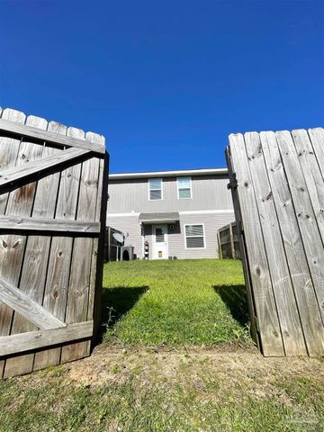 6005 Royal Port Ct, Pensacola, FL 32526