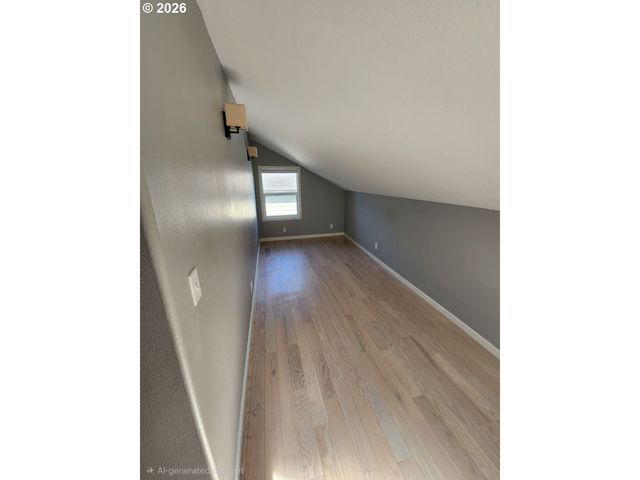 579 SWEETWATER Ln, Eugene, OR 97404