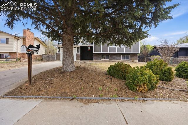 724 Squire Street, Colorado Springs, CO 80911