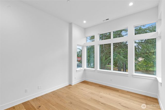 218 163rd Place SE, Bellevue, WA 98008