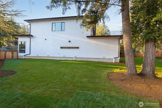 218 163rd Place SE, Bellevue, WA 98008