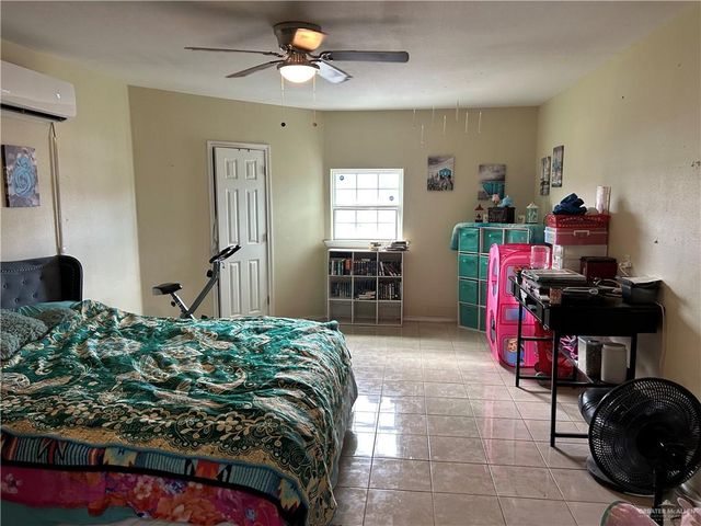 8601 Las Palmas Drive, Pharr, TX 78577