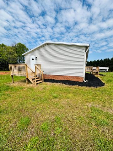 134 Arabian Way, Anderson, SC 29626