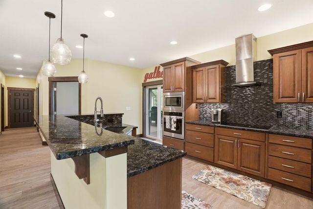 11311 S Gardner Rd, Cheney, WA 99004