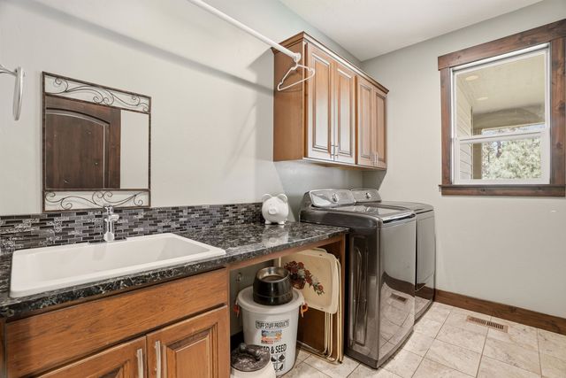 11311 S Gardner Rd, Cheney, WA 99004