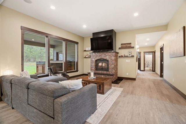 11311 S Gardner Rd, Cheney, WA 99004