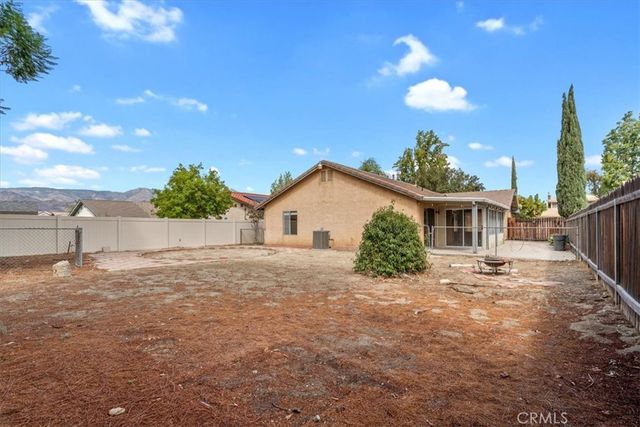 1537 Kelly Street, Redlands, CA 92374