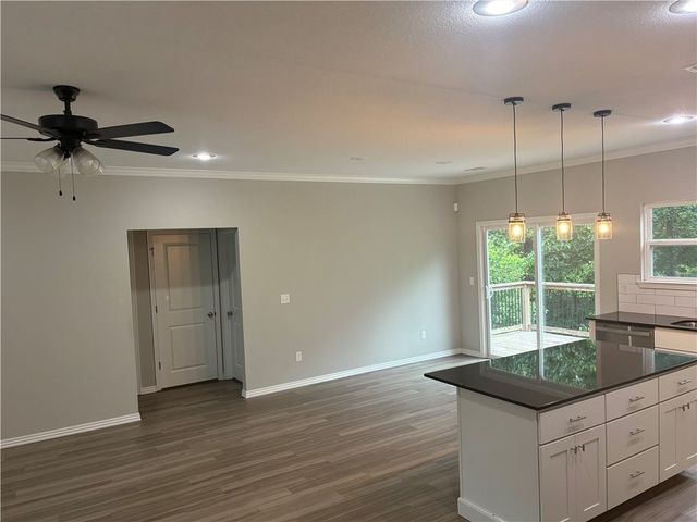 19 Boreland Lane, Bella Vista, AR 72715