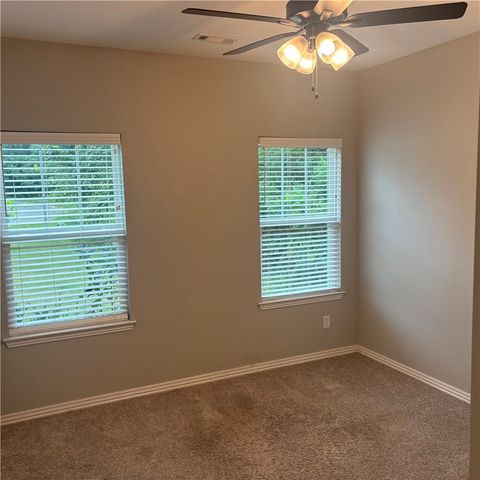 19 Boreland Lane, Bella Vista, AR 72715