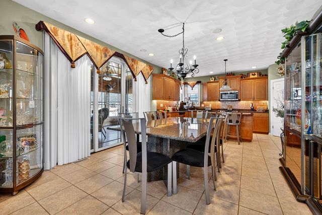 128 TITLEIST Trail, Poplar Grove, IL 61065