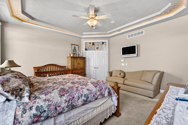 128 TITLEIST Trail, Poplar Grove, IL 61065