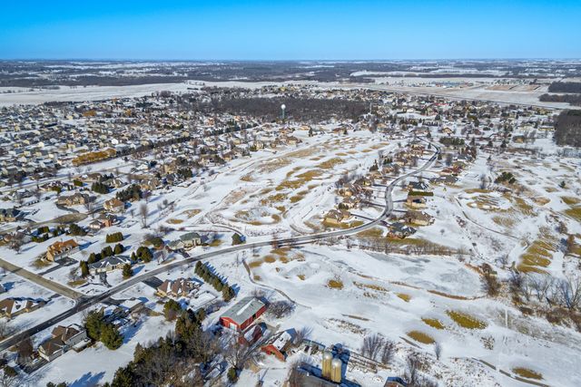 128 TITLEIST Trail, Poplar Grove, IL 61065