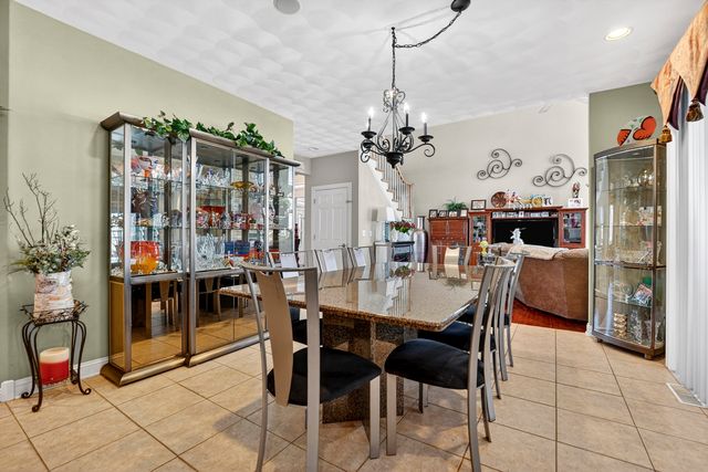 128 TITLEIST Trail, Poplar Grove, IL 61065