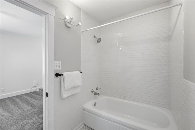 808 E 33rd Street, Kansas City, MO 64109