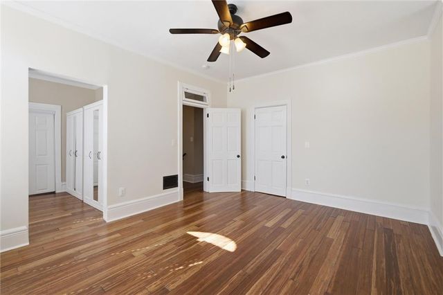 808 E 33rd Street, Kansas City, MO 64109