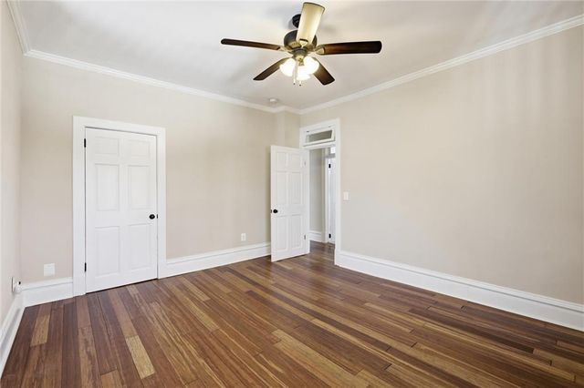 808 E 33rd Street, Kansas City, MO 64109