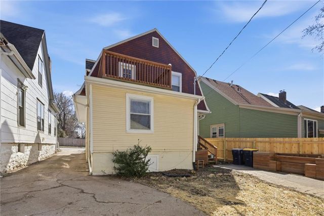 808 E 33rd Street, Kansas City, MO 64109