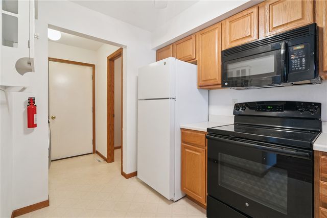 3475 Quail Trail Court, Marion, IA 52302