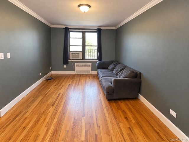 150-30 71 Avenue 5H, Kew Garden Hills, NY 11367