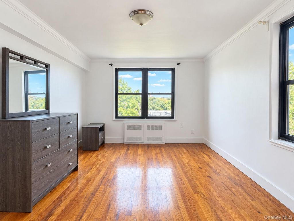 150-30 71 Avenue 5H, Kew Garden Hills, NY 11367 — photo 5