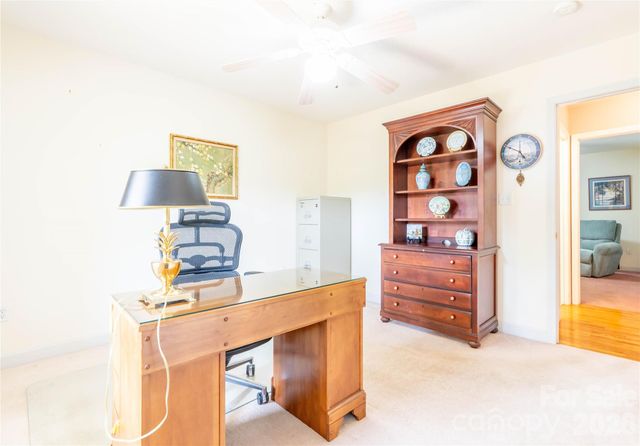 506 Brook Knoll Circle, Weaverville, NC 28787