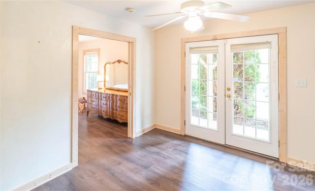 506 Brook Knoll Circle, Weaverville, NC 28787