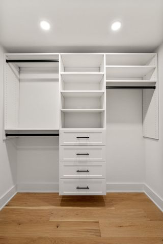 230 Friend Street 7, Boston, MA 02114